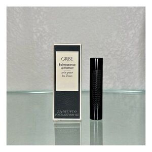 Oribe Balmessence Lip Treatment - Black